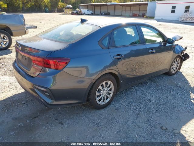 3KPF24AD4LE205586 KIA FORTE FE