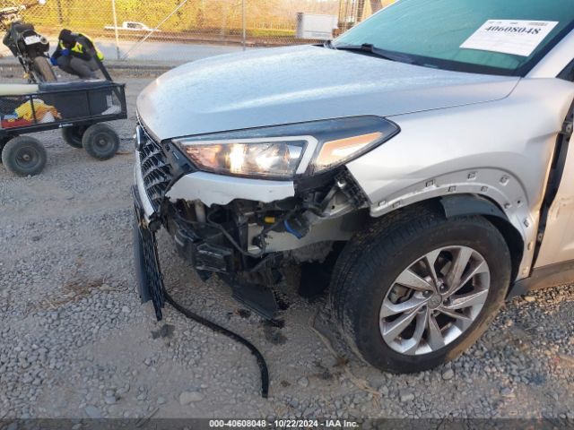 KM8J2CA47KU878453 Hyundai TUCSON SE