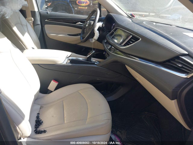 5GAEVAKW5KJ266482 Buick Enclave Awd Essence