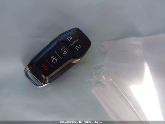 5LMCJ2A9XFUJ47360 Lincoln MKC