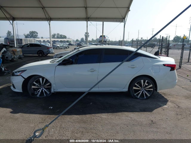 2021 Nissan Altima Sr Fwd მანქანა იყიდება აუქციონზე, vin: 1N4BL4CV2MN385302, აუქციონის ნომერი: 40608089