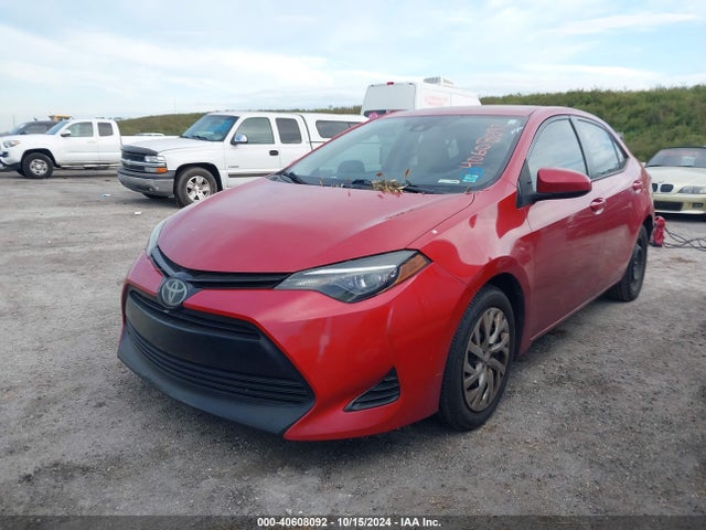 Toyota COROLLA LE 2017 5YFBURHEXHP707044 Image 2