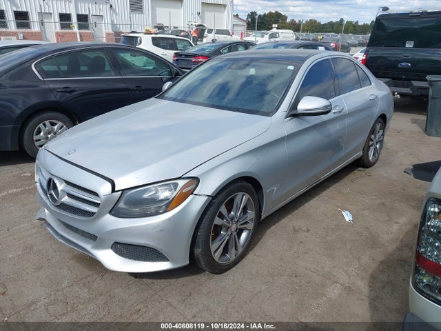 WDDWF4JB0HR221658 Mercedes-Benz C 300 Luxury/sport