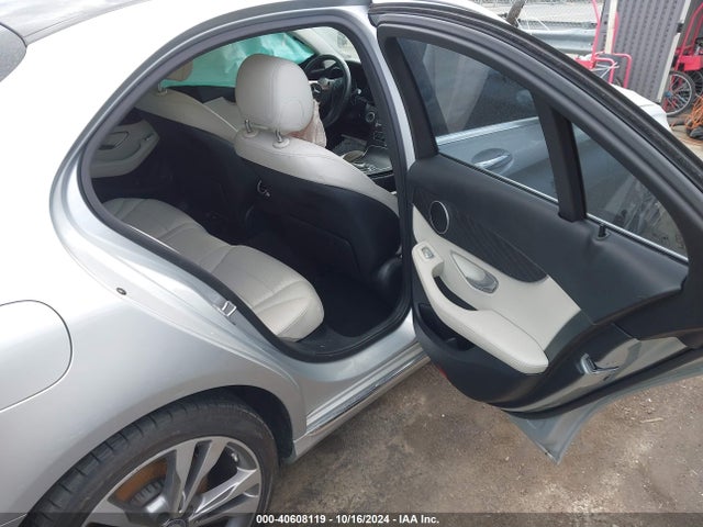 WDDWF4JB0HR221658 Mercedes-Benz C 300 Luxury/sport