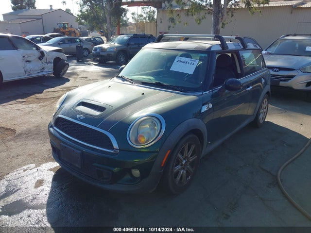 2011 MINI COOPER S CLUBMAN WMWZG3C56BTY35935 Photo 1