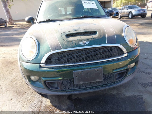 2011 MINI COOPER S CLUBMAN WMWZG3C56BTY35935 Photo 5