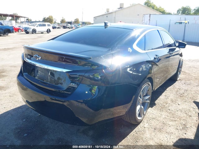 Chevrolet IMPALA 1LT 2017 2G1105S35H9123960 Image 4