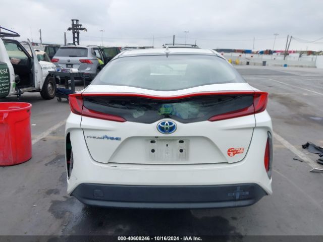 JTDKARFP7J3091153 Toyota Prius Prime Premium