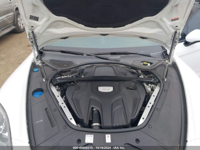WP0AA2A72JL105065 Porsche PANAMERA 4
