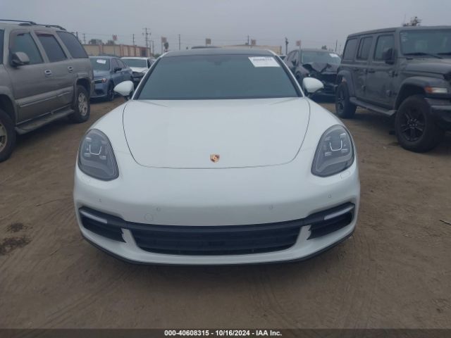 WP0AA2A72JL105065 Porsche PANAMERA 4