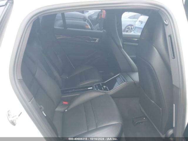WP0AA2A72JL105065 Porsche PANAMERA 4