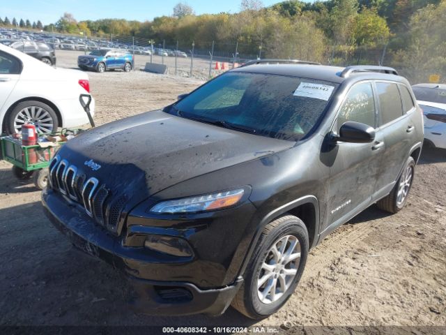 1C4PJMAB0GW220894 Jeep Cherokee Sport