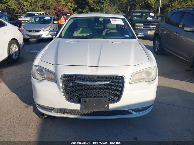 Chrysler 300C 2016 2C3CCAEG0GH252437 Image 12