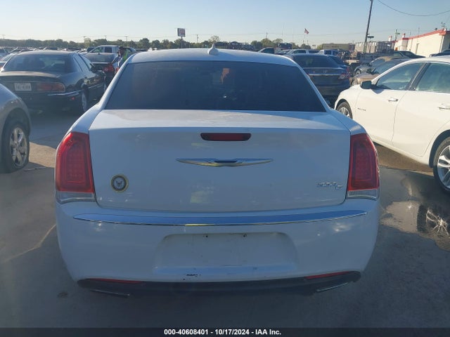Chrysler 300C 2016 2C3CCAEG0GH252437 Image 15