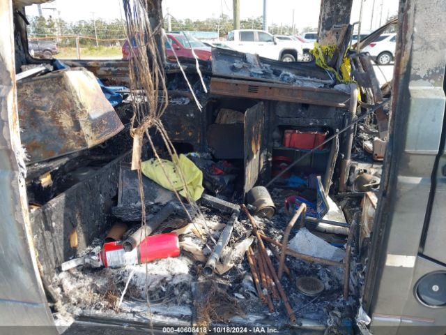 1987 VOLKSWAGEN VANAGON WV2ZB0256HH024182 Photo 7