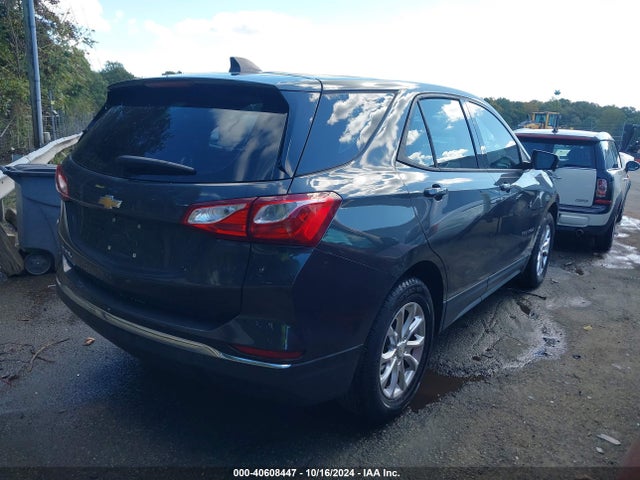 Chevrolet EQUINOX LS 2018 2GNAXHEV4J6133203 Image 4