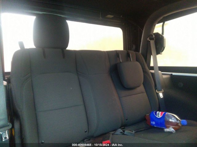 1C4GJXAN7LW227671 Jeep Wrangler Sport S 4x4