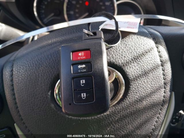 2T1BURHE0GC667393 Toyota Corolla Le Premium