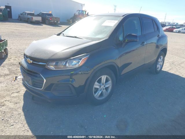KL7CJKSB8LB061123 Chevrolet Trax Fwd Ls