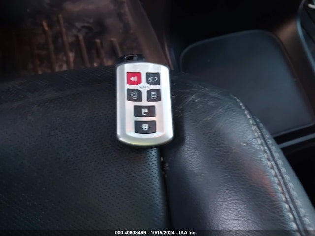 Toyota SIENNA SE 2016 5TDXK3DC6GS718898 Image 11