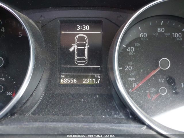 1VWAT7A35HC011841 Volkswagen Passat 1.8t S