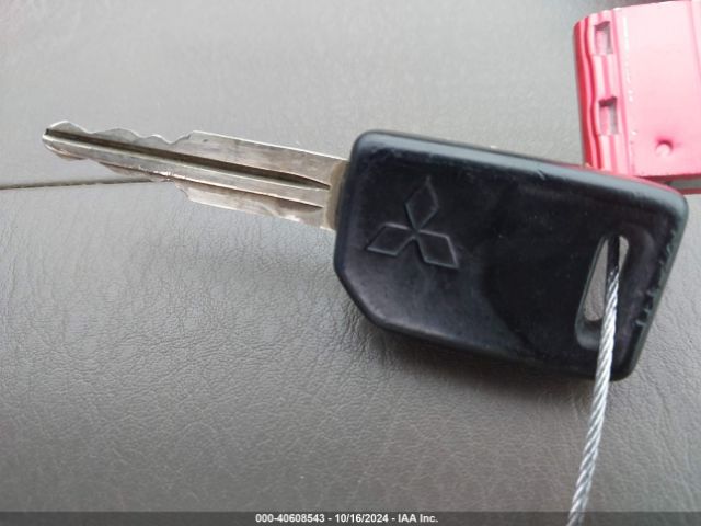 2000 MITSUBISHI MONTERO SPORT JA4MT31H2YP027583 Photo 10