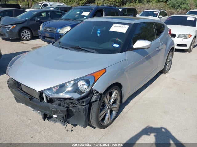 Hyundai Veloster Value Edition 2017 KMHTC6AD1HU318895 Image 2