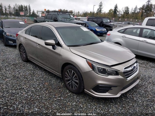 Subaru Legacy 2.5i Premium 2018 4S3BNAC62J3036823 Image 1