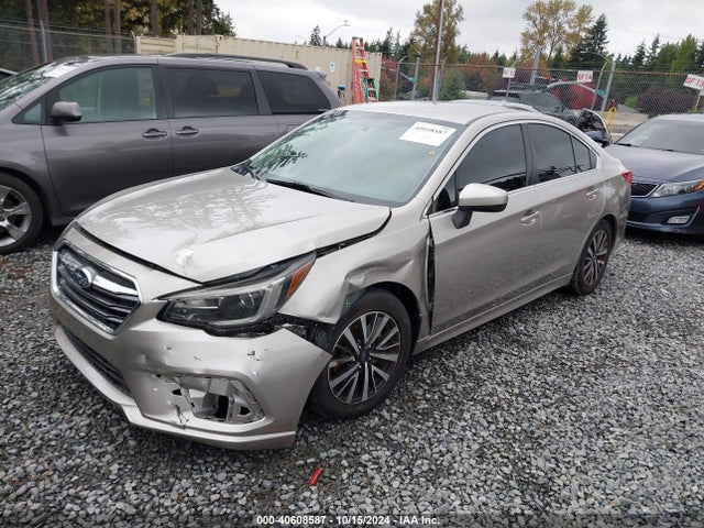 Subaru Legacy 2.5i Premium 2018 4S3BNAC62J3036823 Image 2