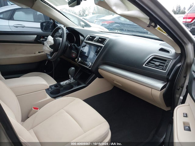 Subaru Legacy 2.5i Premium 2018 4S3BNAC62J3036823 Image 5