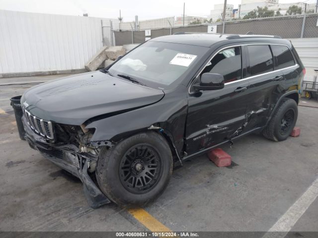 1C4RJEAG5HC846521 Jeep Grand Cherokee Laredo 4x2