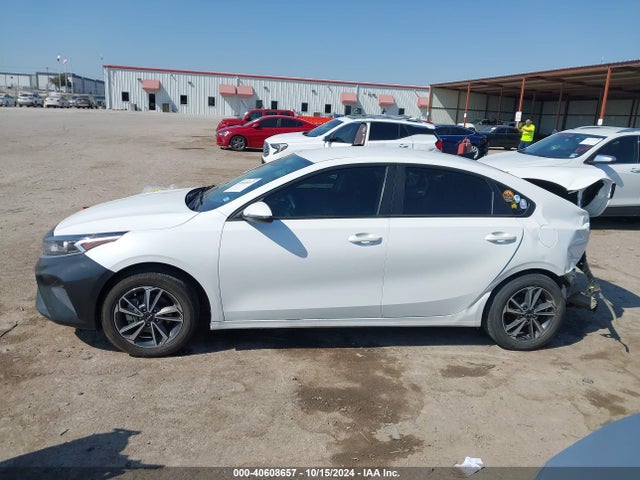 KIA Forte Lxs 2023 3KPF24ADXPE563555 Image 15