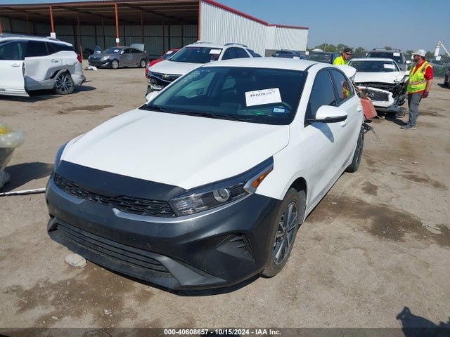 KIA Forte Lxs 2023 3KPF24ADXPE563555 Image 2