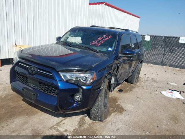 Toyota 4runner Sr5 Premium 2023 JTEFU5JR6P5292996 Image 2