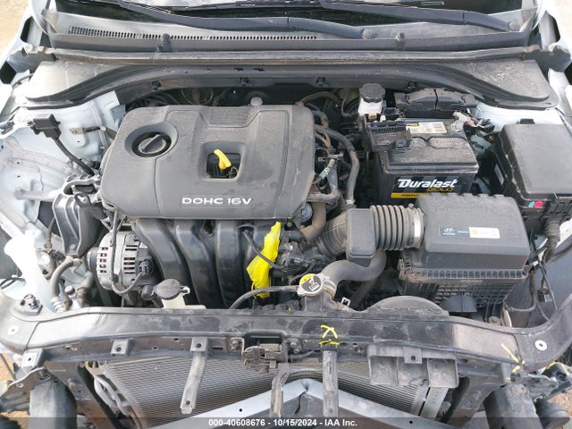 5NPD84LF1JH231527 Hyundai ELANTRA SEL