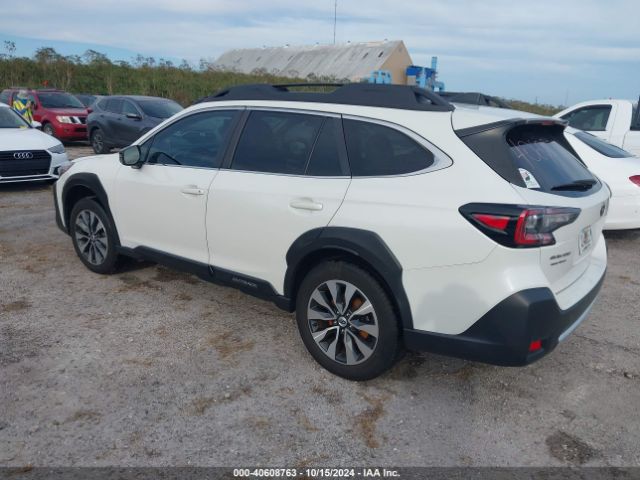 4S4BTANC3P3126270 Subaru Outback Limited