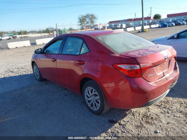 2T1BURHE8JC059869 Toyota COROLLA LE