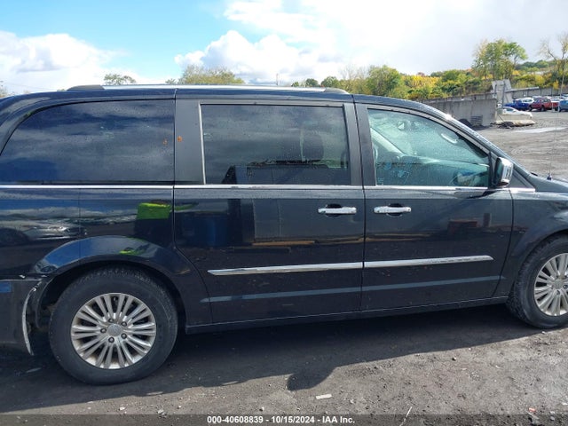 2C4RC1JG0GR134149 Chrysler Town & Country Limited