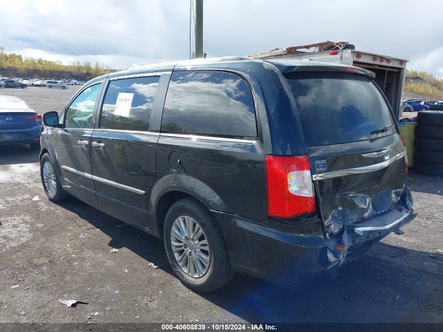 2C4RC1JG0GR134149 Chrysler Town & Country Limited