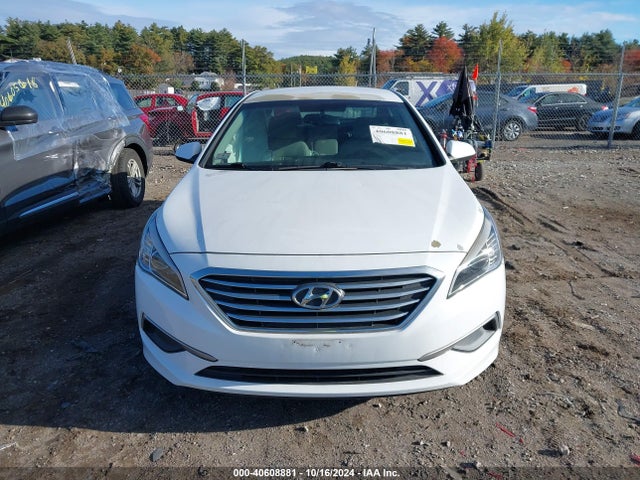 Hyundai SONATA SE 2016 5NPE24AF4GH287513 Image 12