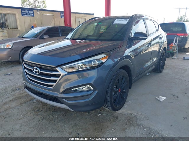 Hyundai Tucson Night 2017 KM8J33A27HU485475 Image 2