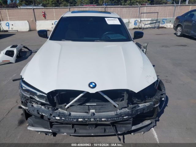 3MW5U7J09M8B56015 BMW 3 Series M340i