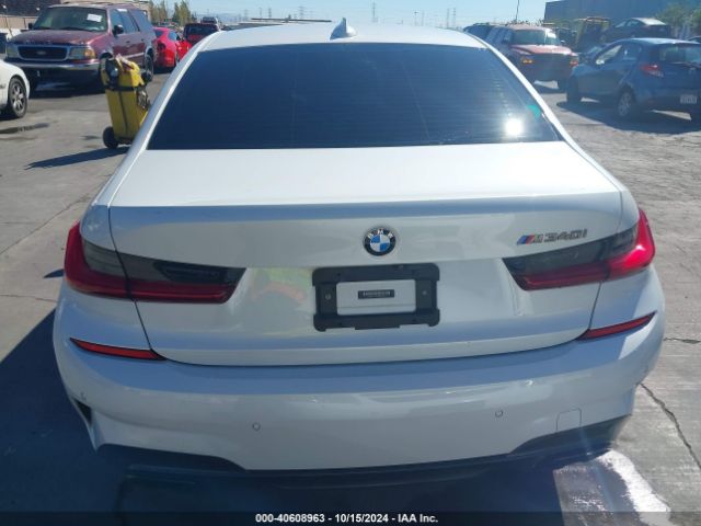 3MW5U7J09M8B56015 BMW 3 Series M340i