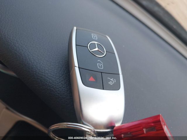 W1N0G8EB4NV389216 Mercedes-Benz Glc 300 4matic Suv