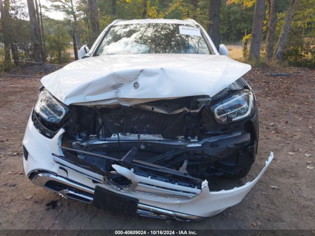W1N0G8EB4NV389216 Mercedes-Benz Glc 300 4matic Suv