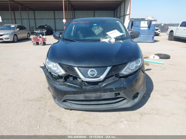 JN1BJ1CP9JW194520 Nissan Rogue Sport S