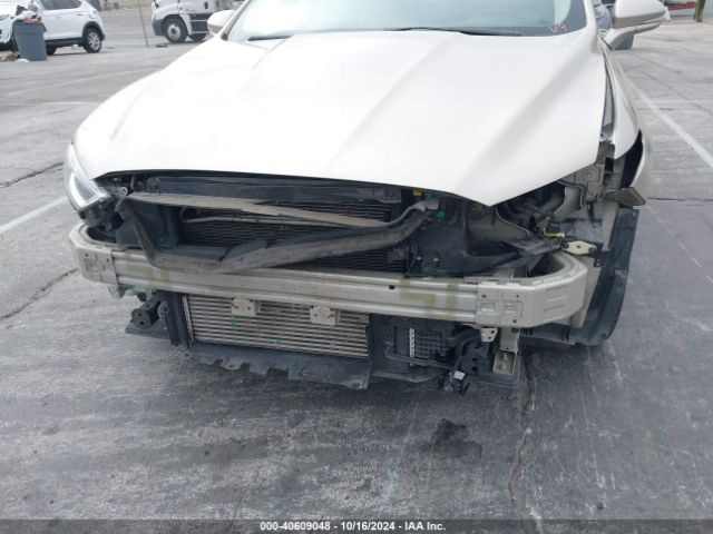 3FA6P0H92HR105651 Ford FUSION SE