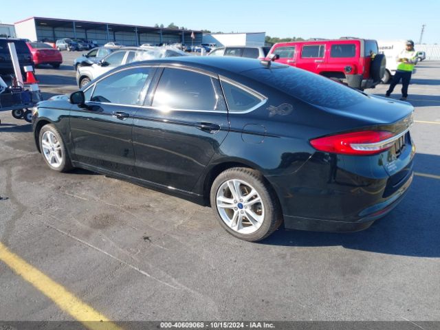 3FA6P0HD9JR208155 Ford FUSION SE