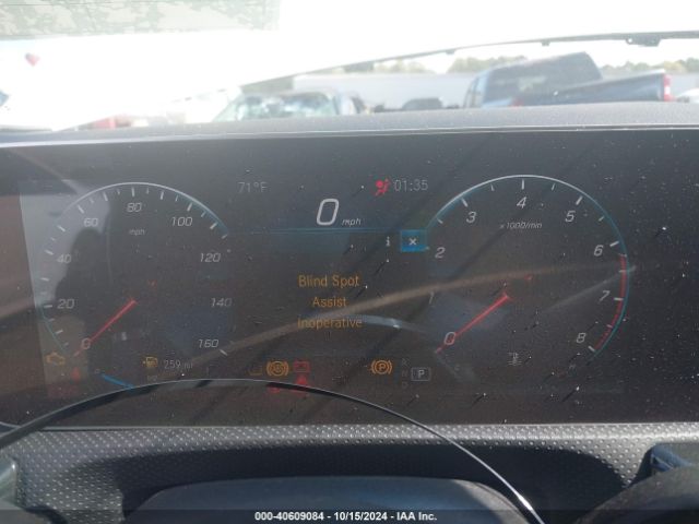 WDD3G4EB2KW029449 Mercedes-Benz A 220