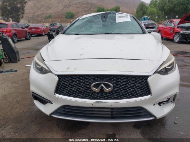 SJKCH5CP6HA039450 Infiniti QX30